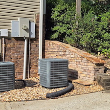 DRIVEWAY-RETAINING-WALL-DECK-AND-HOUSE-WASHING-JOB-IN-CLEVELAND-GA 9