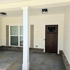 ELIMINATING-BLACK-STREAKS-FROM-GUTTERS-AND-RED-CLAY-STAINS-FROM-HOUSE-SIDING 7