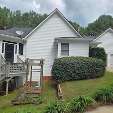 HOUSE-SOFT-WASHING-SERVICE-JOB-IN-DAHLONEGA-GA 9