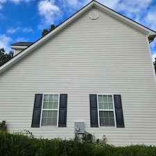 OUR-SOFT-WASH-SERVICE-HAS-RESTORED-THE-CURB-APPEAL-OF-THIS-HOME-IN-DAWSONVILLE-GA 3